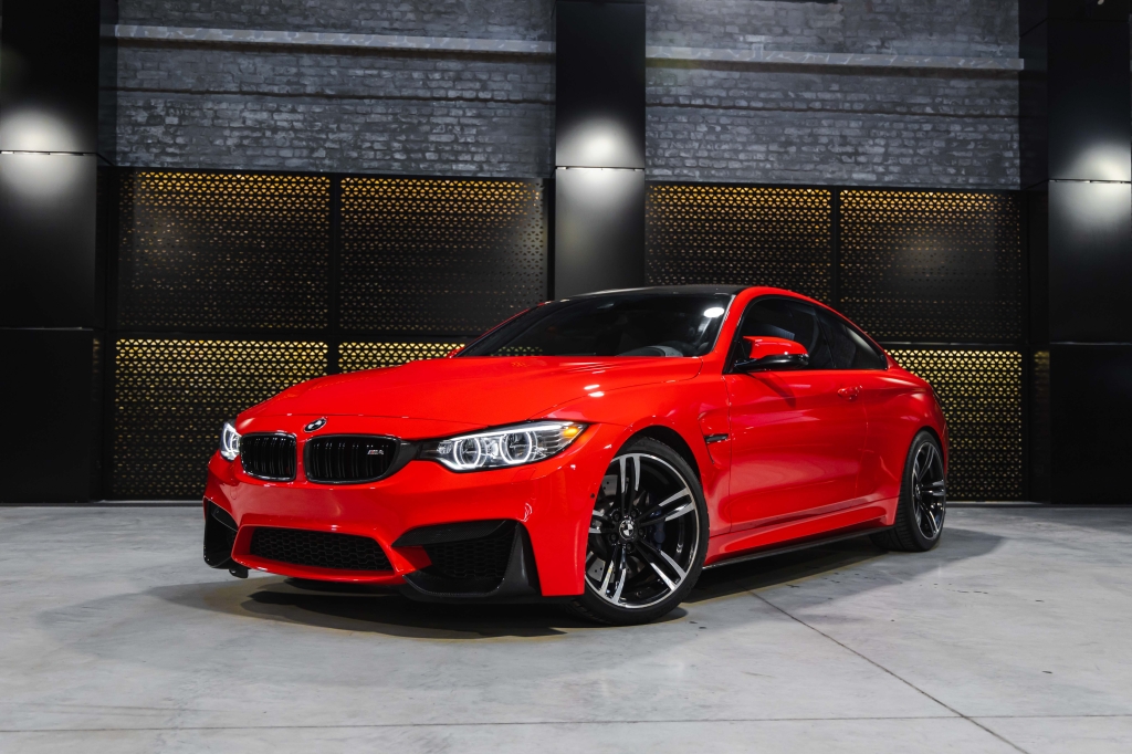 BMW M4 2015 фото BMW M4 2015 фото 1