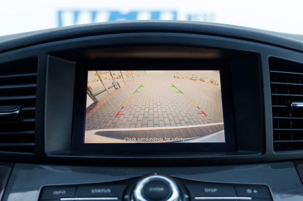 Nissan Quest 2012 фото 15