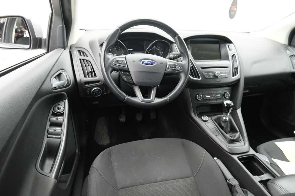 Ford Focus Tunier 2017 photo 4
