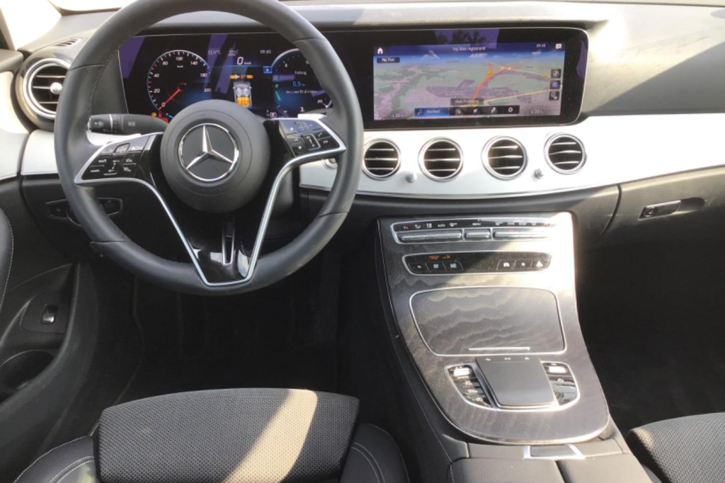 Mercedes-Benz E-Klasse 2020 photo 1