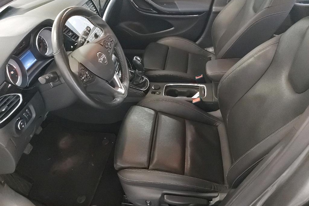 Opel Astra Sports Tourer 2017 photo 17