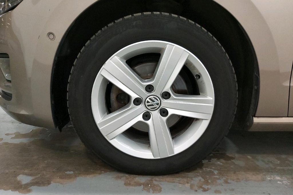 Volkswagen Golf Sportsvan 2017 photo 24