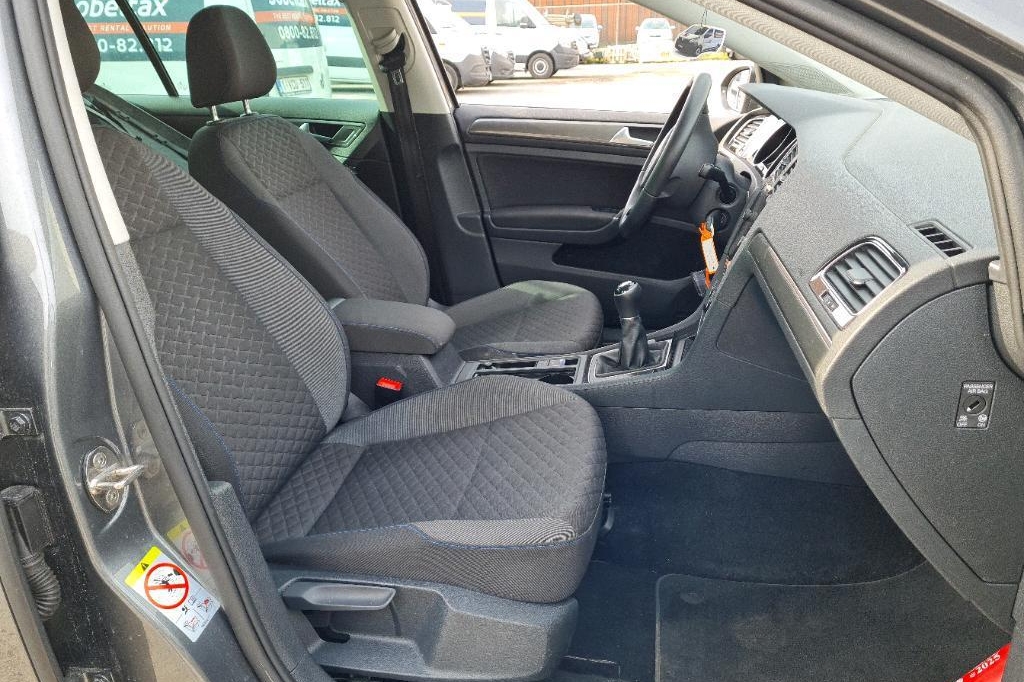 Volkswagen Golf 2019 фото 3