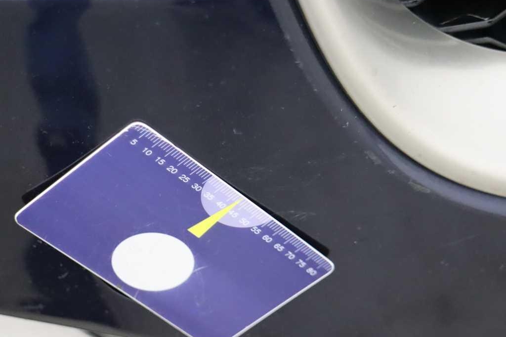 Jaguar XE 2017 фото 12