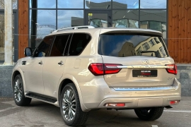 Infiniti QX80 Luxe Proactive 2018 photo Infiniti QX80 Luxe Proactive 2018 photo 3