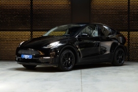 Tesla Model Y Long Range Dual Motor 2022 фото Tesla Model Y Long Range Dual Motor 2022 фото