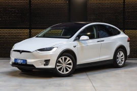 Tesla Model X 75D 2017 фото Tesla Model X 75D 2017 фото