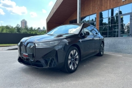 BMW iX xDrive40 2022 фото BMW iX xDrive40 2022 фото 3