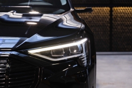 Audi e-tron 55 quattro 2019 фото Audi e-tron 55 quattro 2019 фото 1