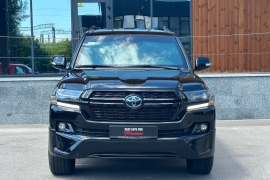 Toyota Land Cruiser 200 GUARD B6 2018 фото Toyota Land Cruiser 200 GUARD B6 2018 фото 1