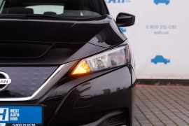 Nissan Leaf 2021 фото Nissan Leaf 2021 фото 1
