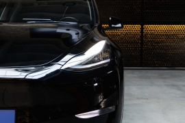 Tesla Model Y Long Range Dual Motor 2022 фото Tesla Model Y Long Range Dual Motor 2022 фото 2
