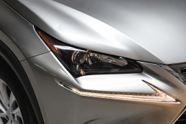 Lexus NX 300H 2016 фото Lexus NX 300H 2016 фото 4