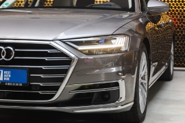 Audi A8 L 2018 фото Audi A8 L 2018 фото 1