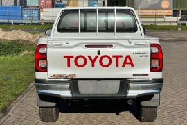 Toyota Hilux GLX SR5 4X4 2.4D 2023 фото Toyota Hilux GLX SR5 4X4 2.4D 2023 фото 4