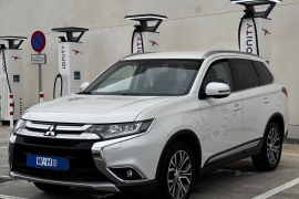 Mitsubishi Outlander 2017 фото Mitsubishi Outlander 2017 фото 1