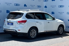 Nissan Pathfinder 2015 фото Nissan Pathfinder 2015 фото 4