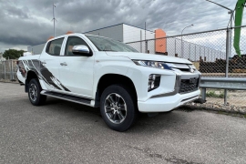 Mitsubishi L200 4x4 2.5D GLX Double Cab 2023 фото Mitsubishi L200 4x4 2.5D GLX Double Cab 2023 фото 2
