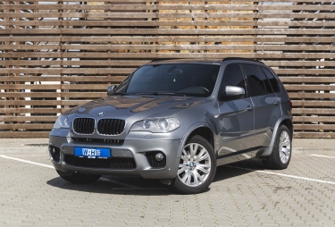 BMW X5 2010 фото