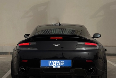 Aston Martin V8 Vantage 2006 фото 3