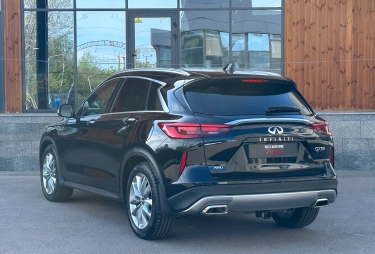 Infiniti QX50 2021 фото 4