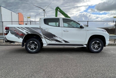 Mitsubishi L200 4x4 2.5D GLX Double Cab 2023 фото 3