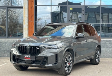 BMW X5 M60i 2024 фото 2