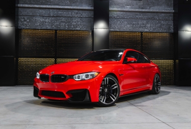 BMW M4 2015 фото 1