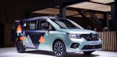 Електричні «буси» й вантажівки можна ввозити з пільговим розмитненням. Як це зробити?