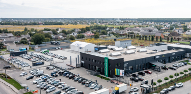 Services for the comfort of customers on the territory of West Auto Hub