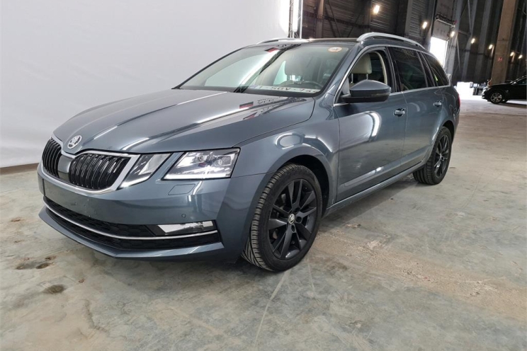 Skoda Octavia Combi 2017 фото