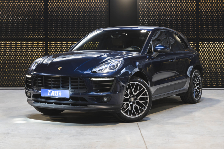 Porsche Macan 2016 photo