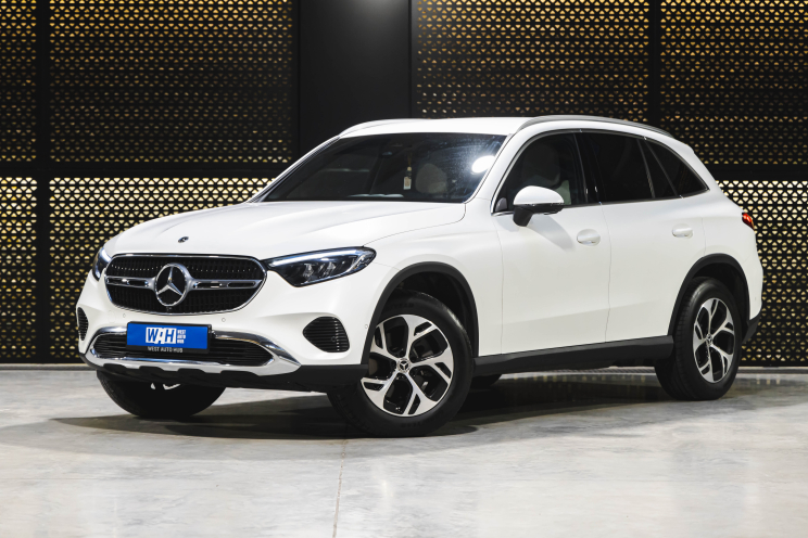 Mercedes-Benz GLC-Class 2023 photo