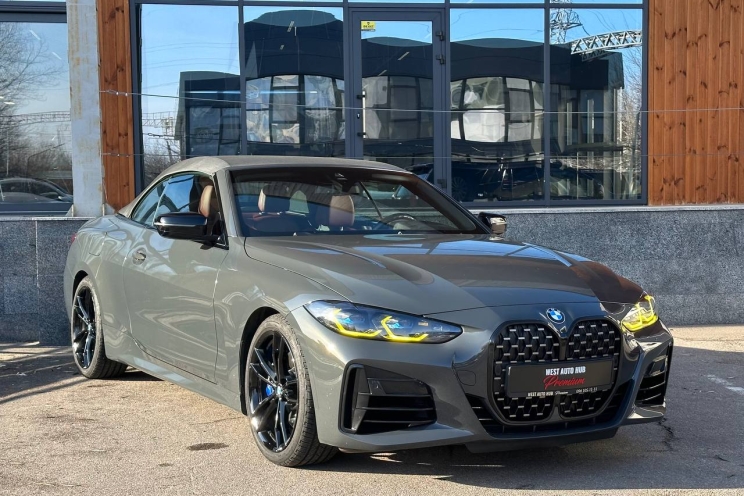 BMW 4 Series M440i 2021 photo