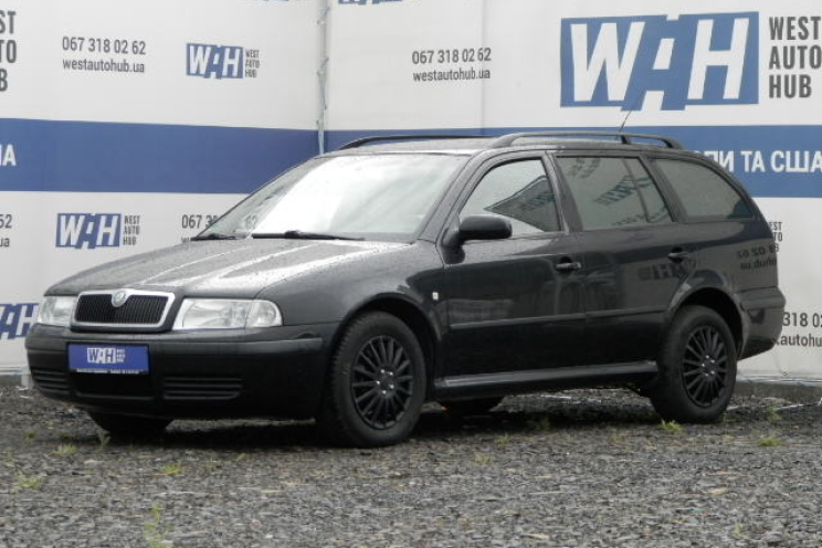 Skoda Octavia Tour 1.6 MPI 2004 photo