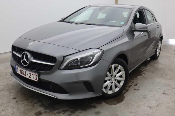 Mercedes-Benz A-Klasse 2016 photo