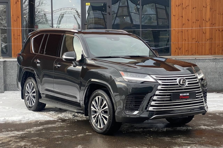 Lexus LX 500d 2022 фото