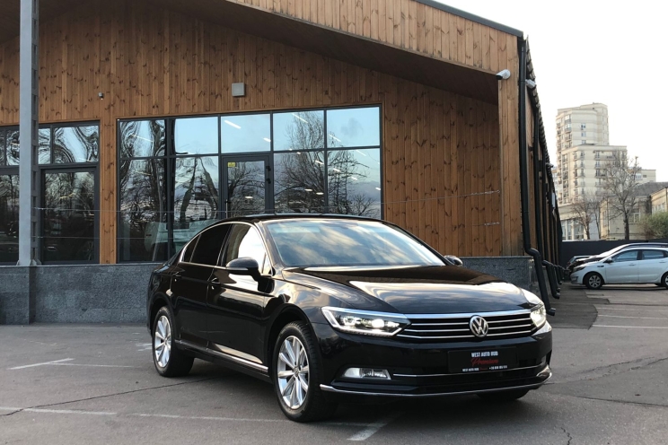 Volkswagen Passat B8 2018 photo