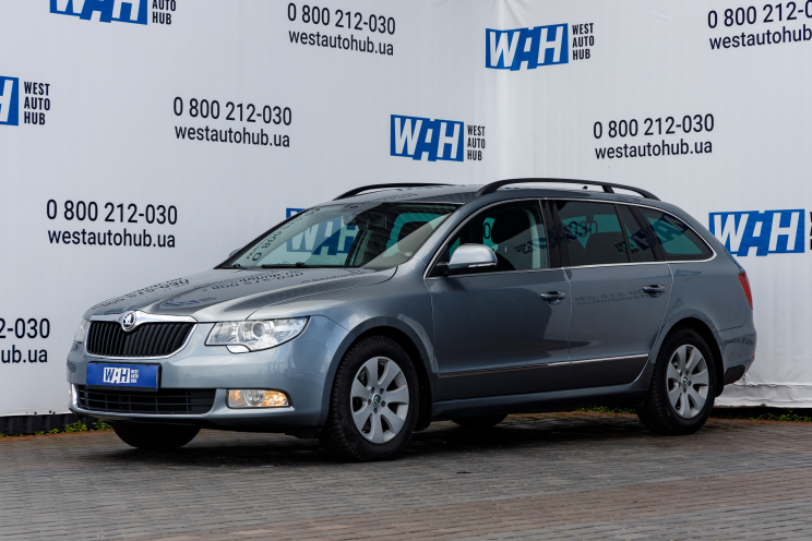 Skoda Superb 4x4 2011 фото