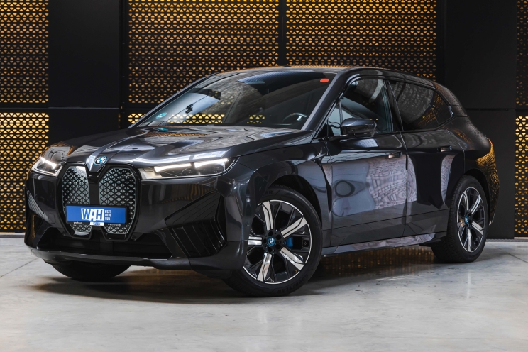 BMW iX xDrive40 2022 фото