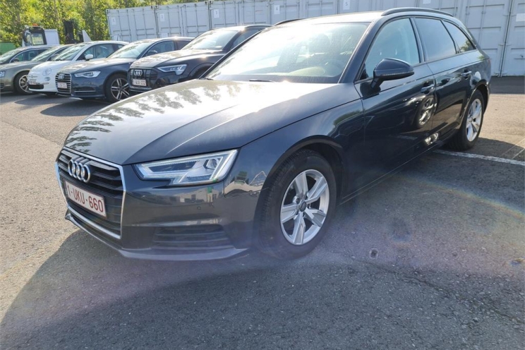 Audi A4 Avant 2018 фото