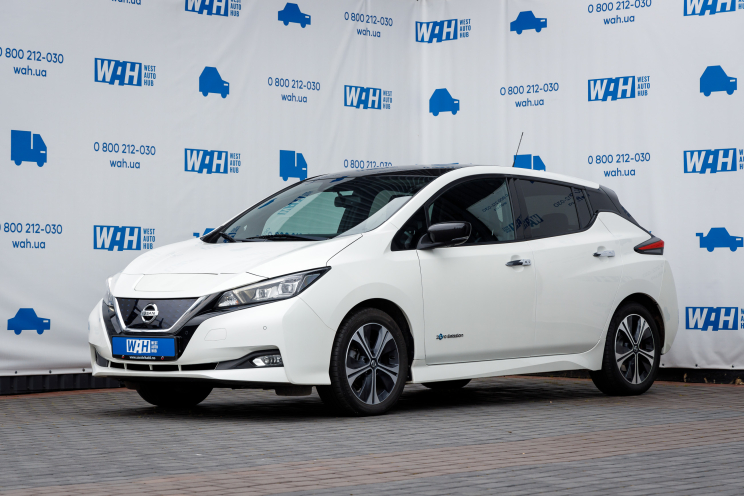 Nissan Leaf 2017 фото