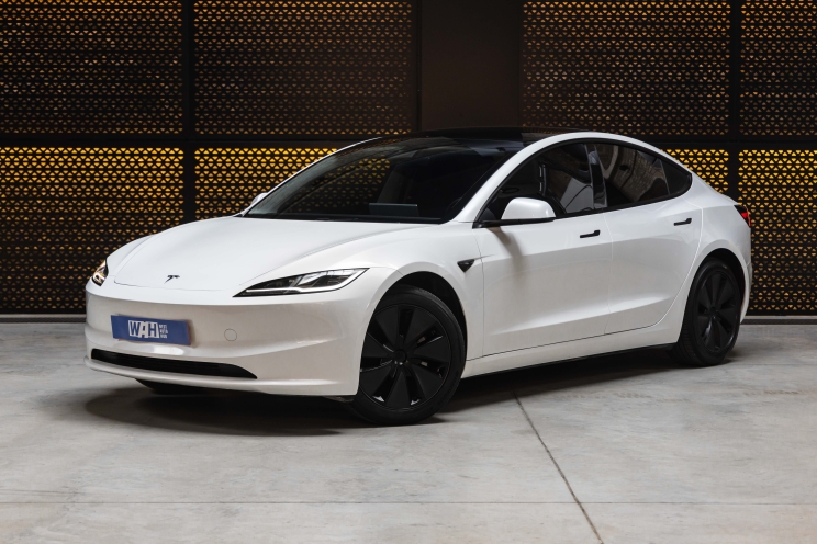 Tesla Model 3 2024 фото Tesla Model 3 2024 фото