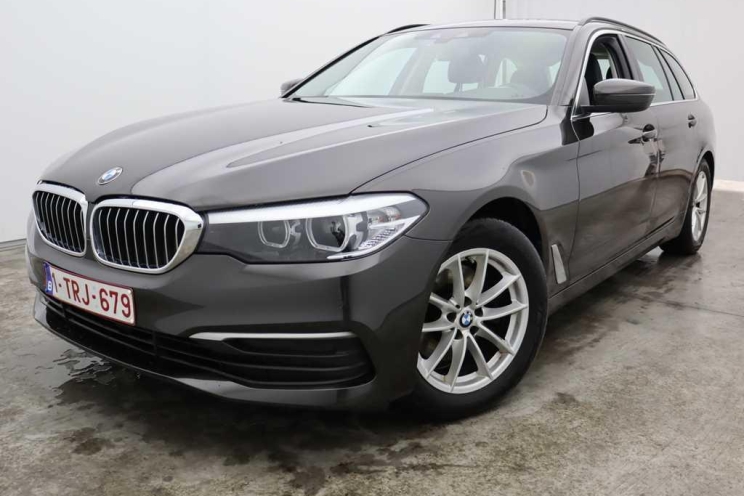 BMW 5er Touring 2018 photo