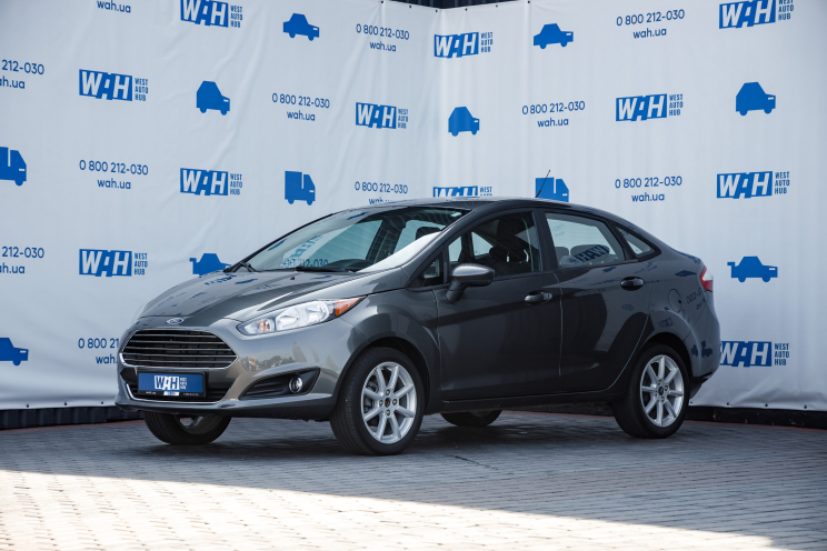 Ford Fiesta SE 2019 photo
