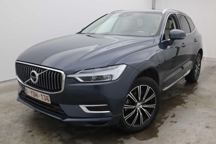 Volvo XC60 2020 фото