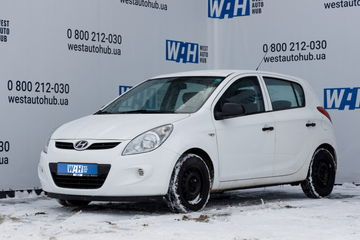 Hyundai i20 фото