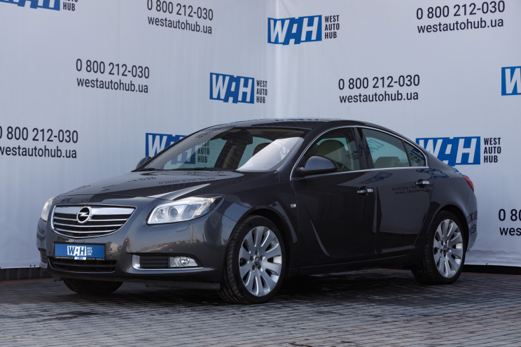 Opel Insignia фото