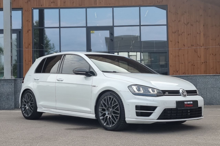 Volkswagen Golf R 2016 фото
