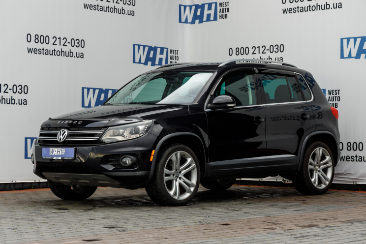 Volkswagen Tiguan S 2012 photo